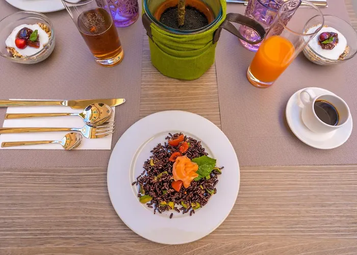 Eliseo Palace 4* טרופאה