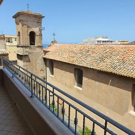 Eliseo Palace Hotel 4*