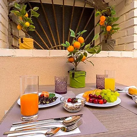 Eliseo Palace 4*